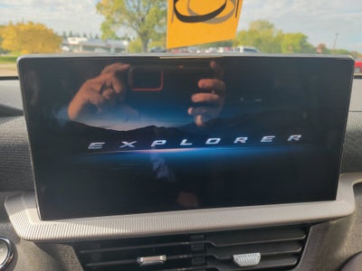 2027 Ford Explorer Platinum™