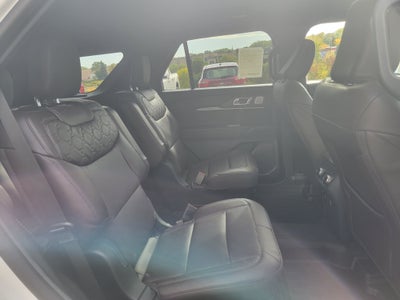 2027 Ford Explorer Platinum™