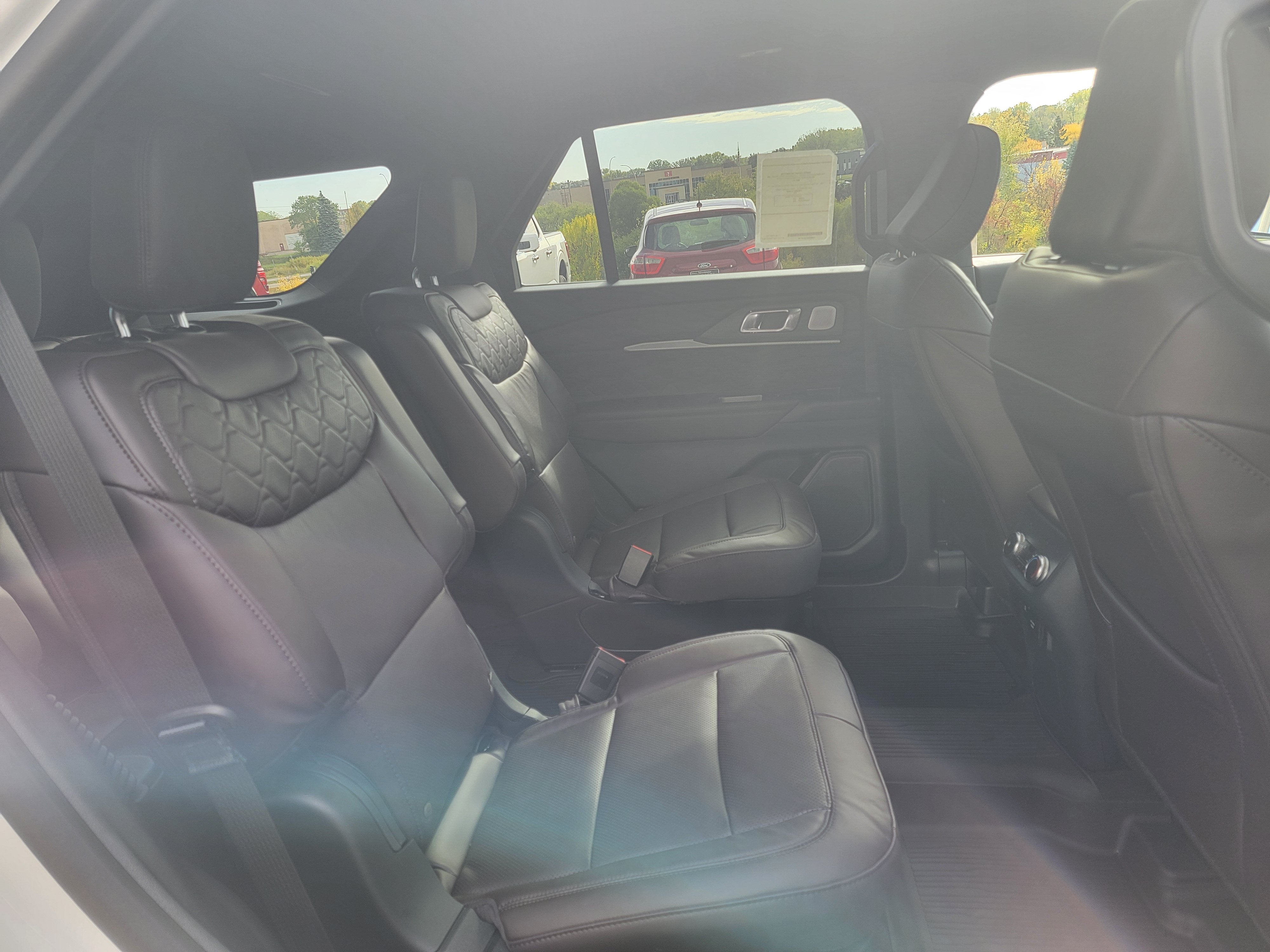 2027 Ford Explorer Platinum™