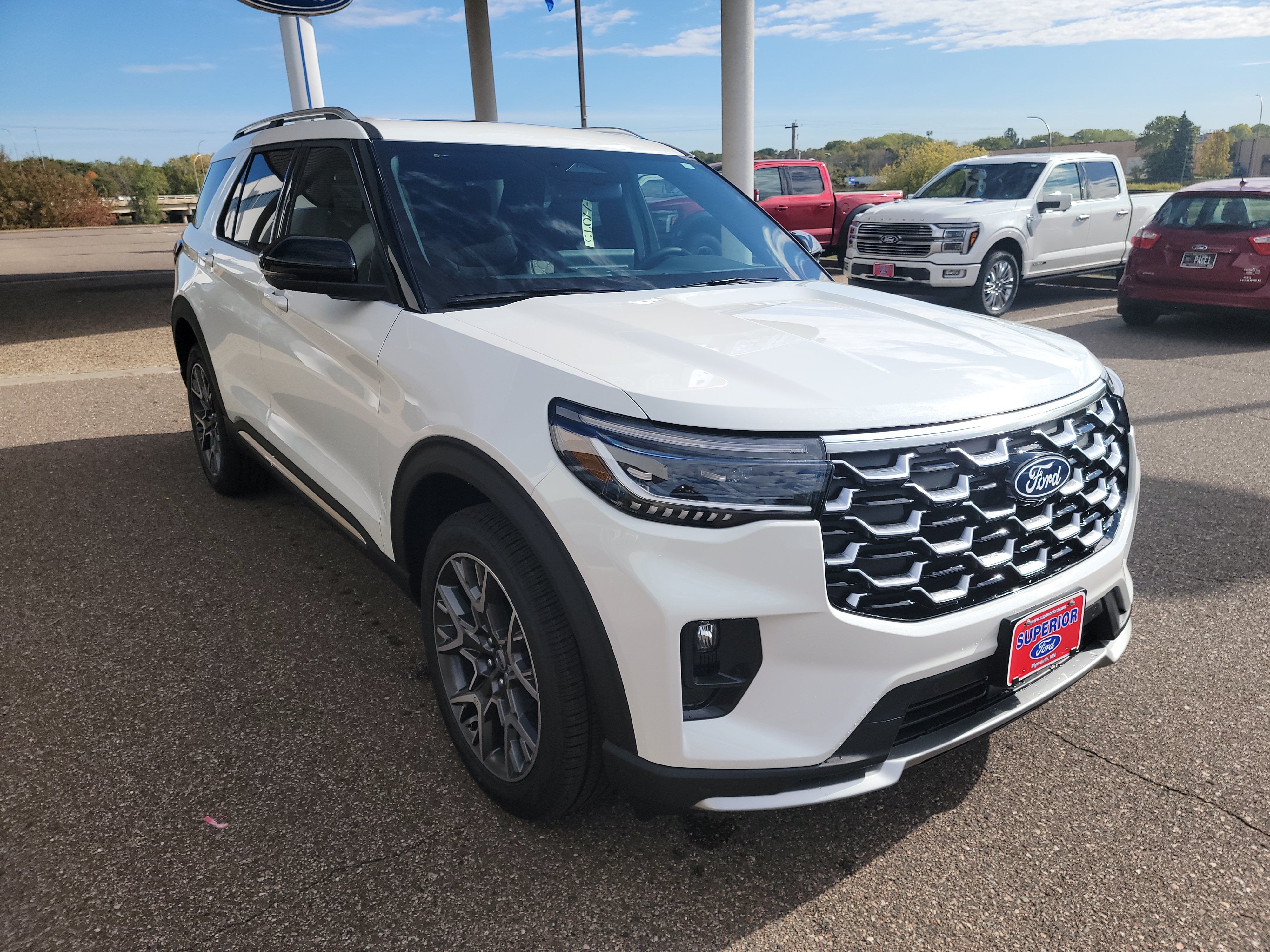 2027 Ford Explorer Platinum™