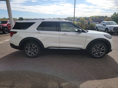 2027 Ford Explorer Platinum™