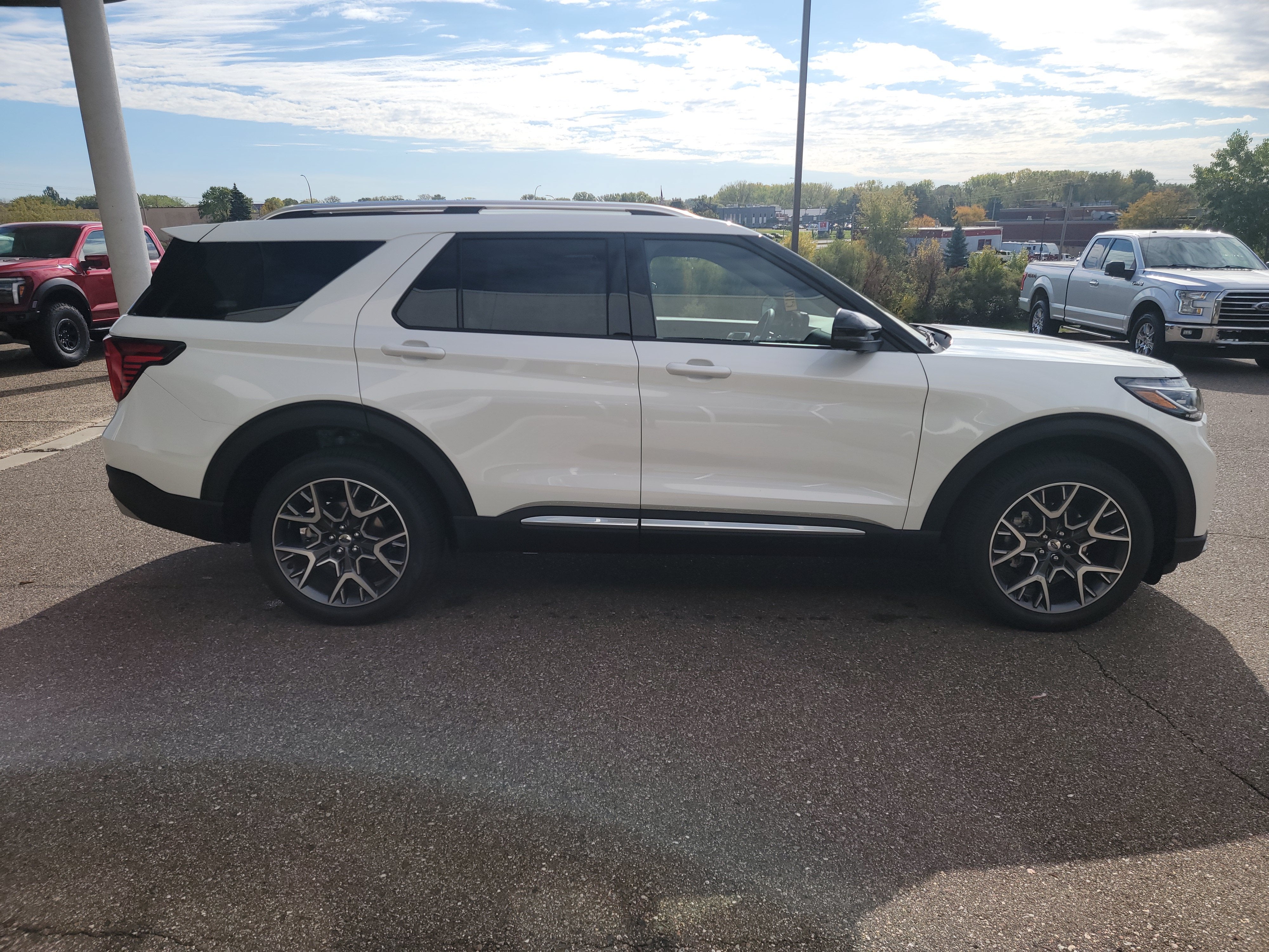 2027 Ford Explorer Platinum™