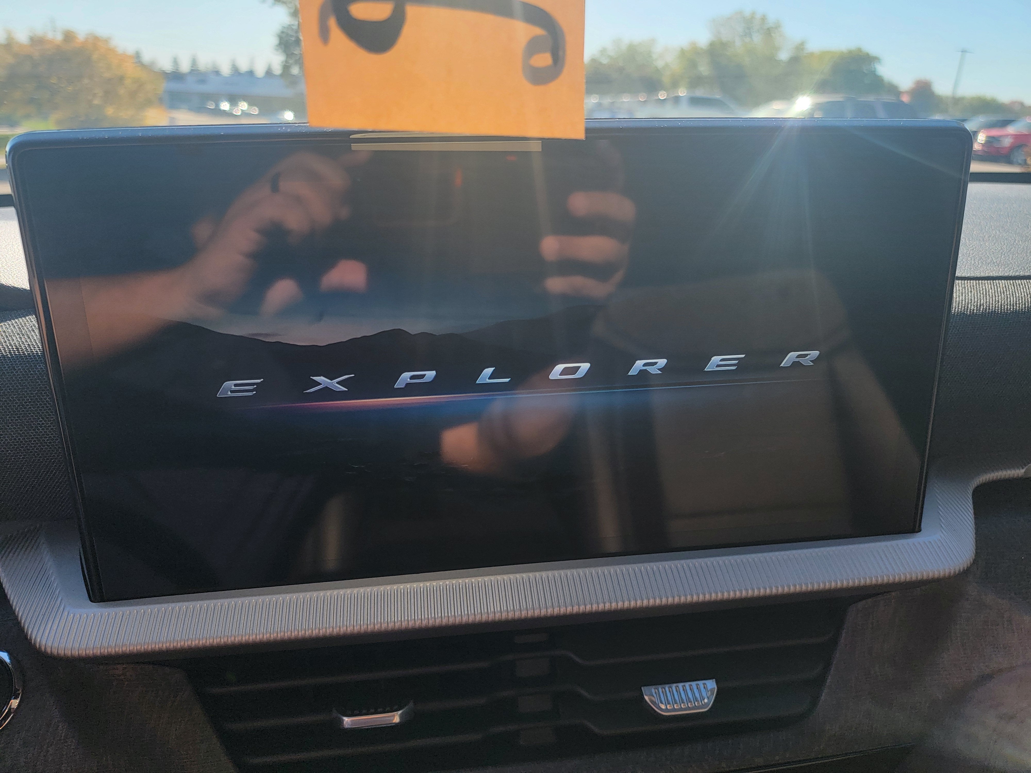 2027 Ford Explorer Platinum™