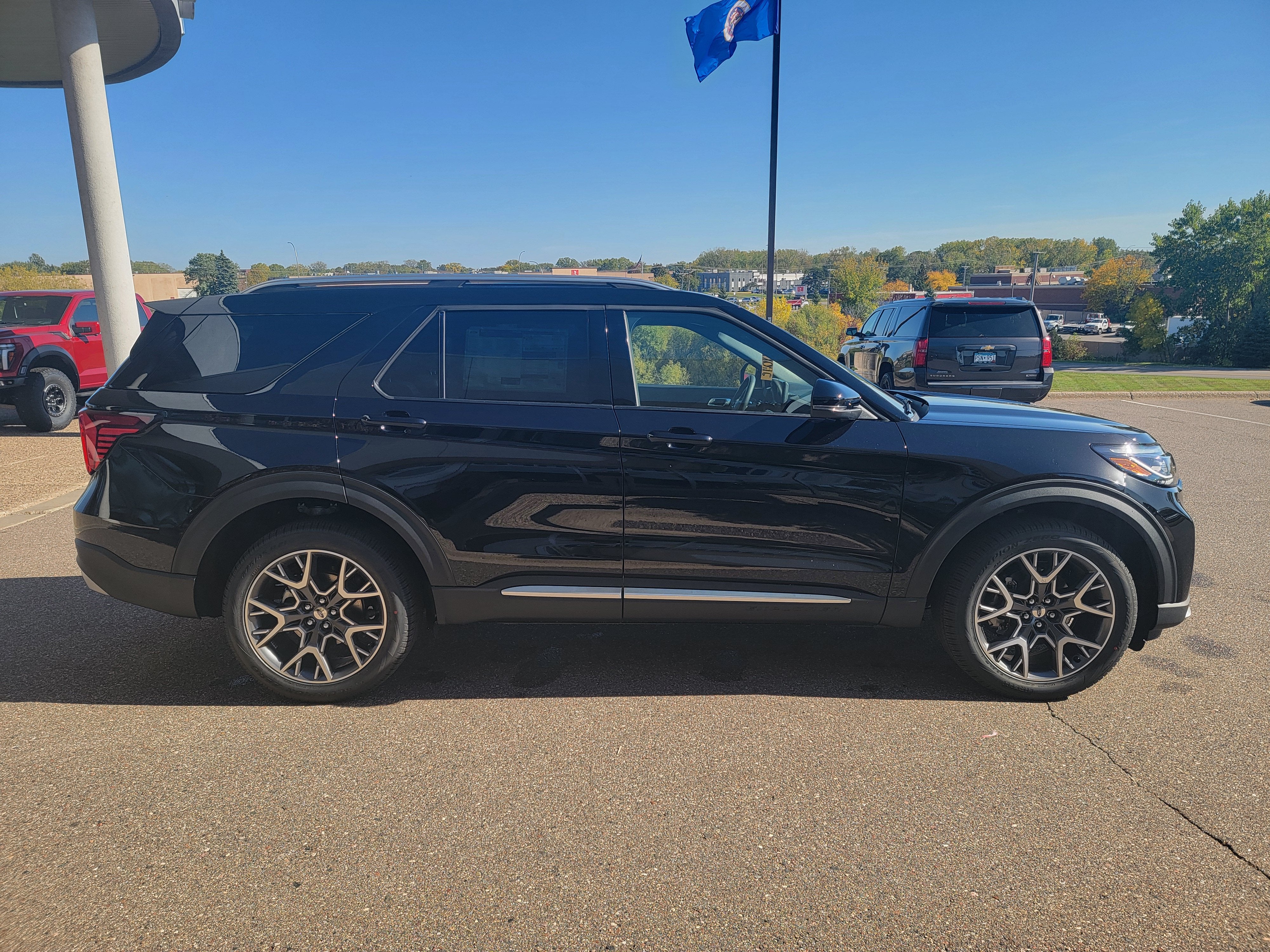 2027 Ford Explorer Platinum™