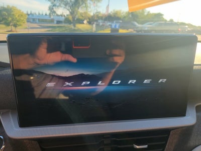 2027 Ford Explorer Platinum™
