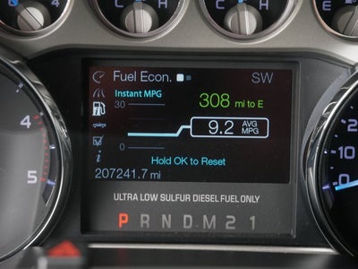 2011 Ford Super Duty F-250 SRW Lariat