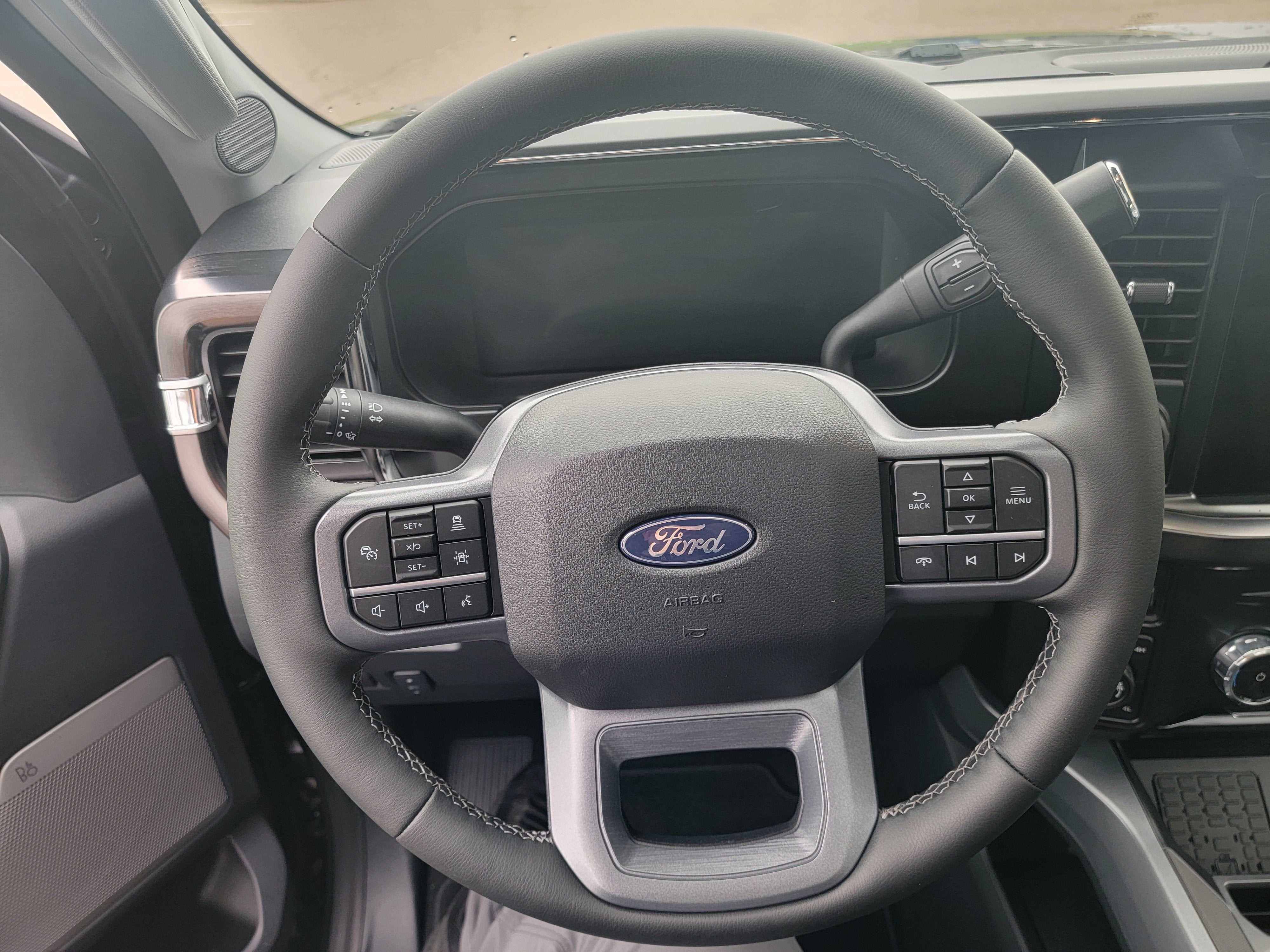 2027 Ford Super Duty F-250® Lariat®