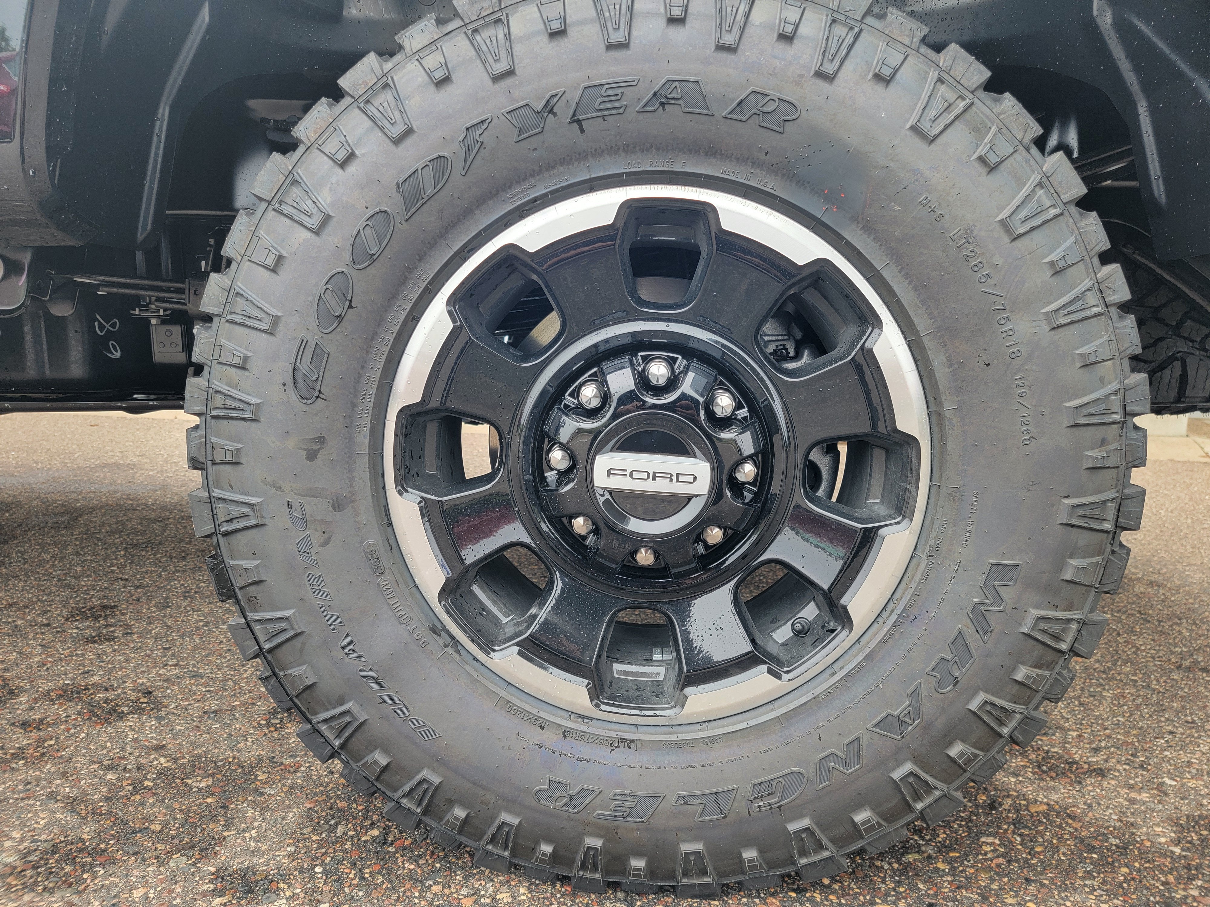 2027 Ford Super Duty F-250® Lariat®