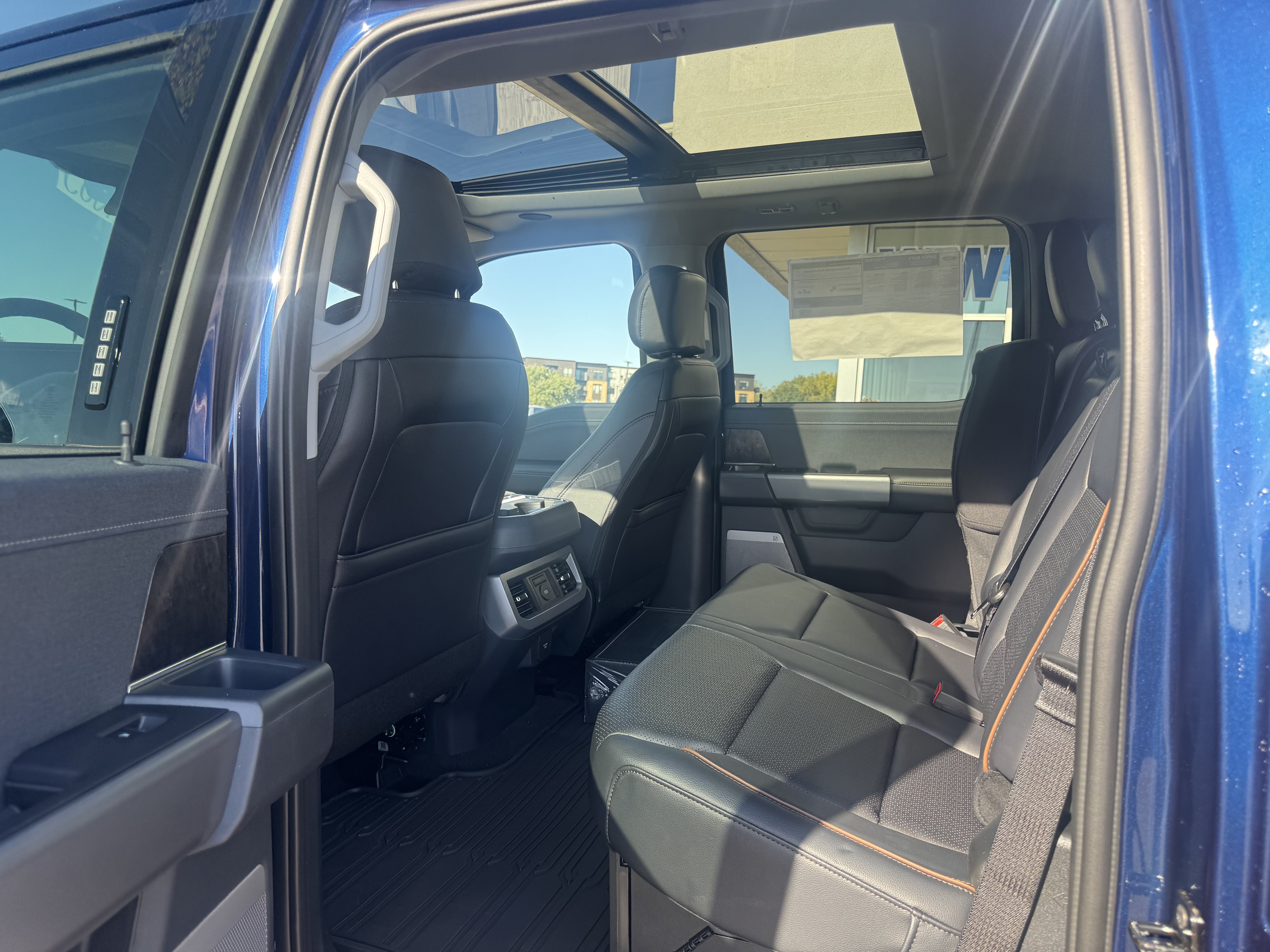 2027 Ford Super Duty F-250® Lariat®