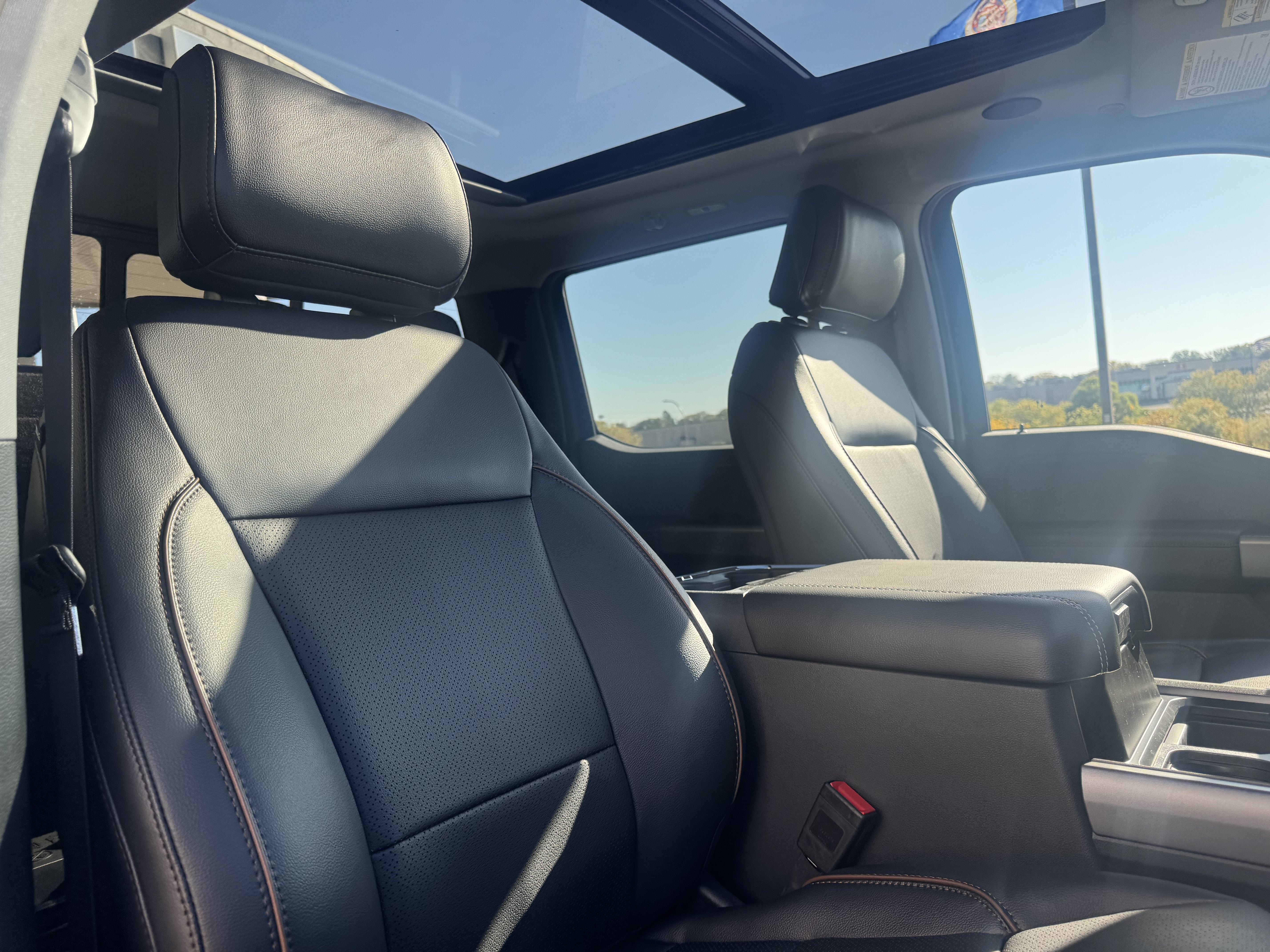 2027 Ford Super Duty F-250® Lariat®