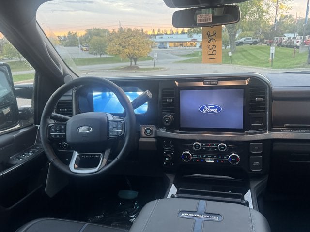 2026 Ford Super Duty F-350 SRW Platinum