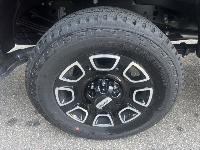 2026 Ford Super Duty F-350 SRW Platinum