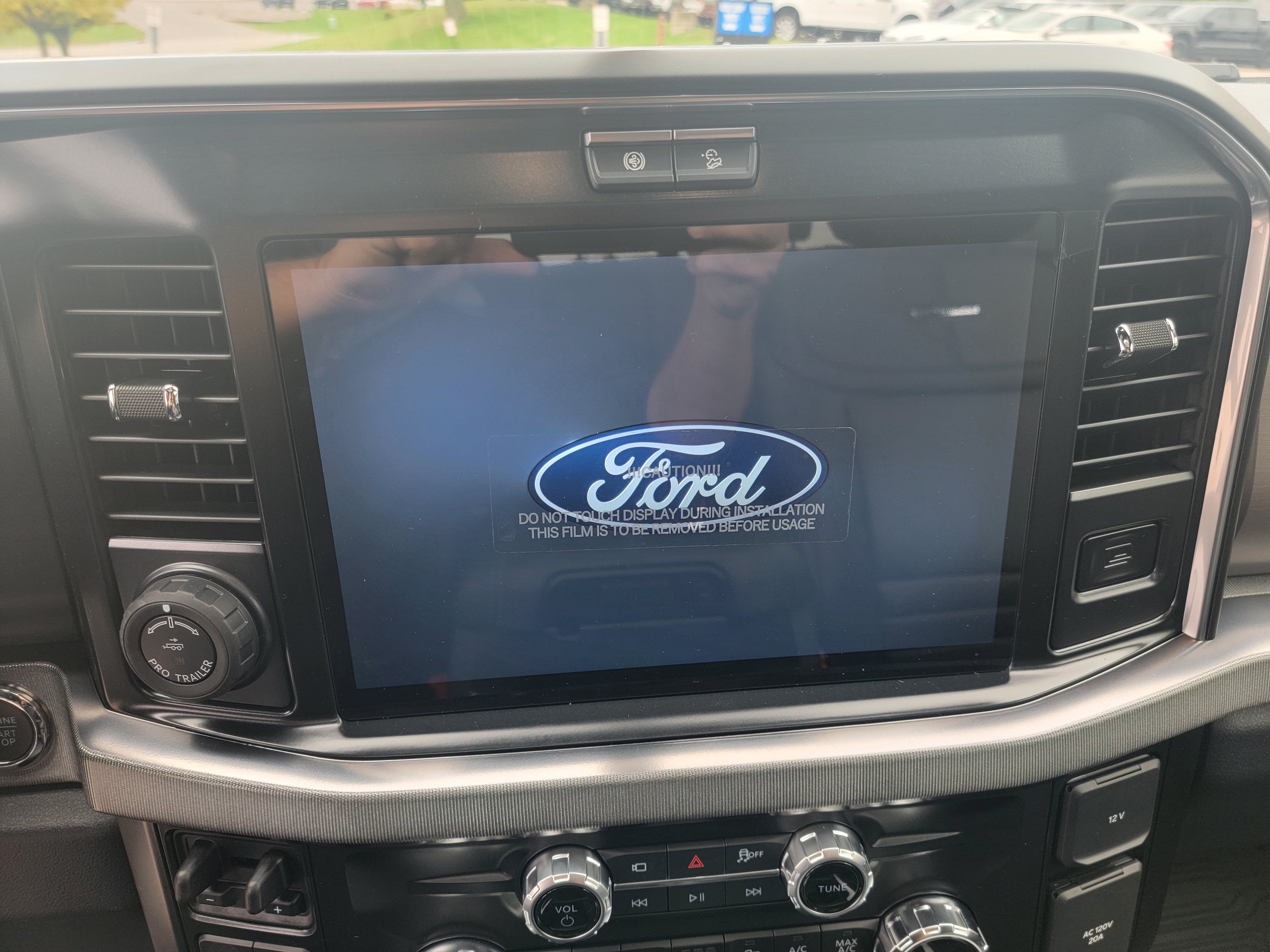 2027 Ford Super Duty F-350® Platinum®