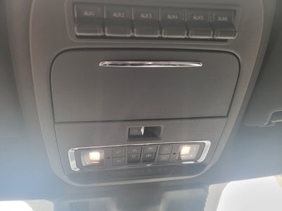 2027 Ford Super Duty F-350® Platinum®