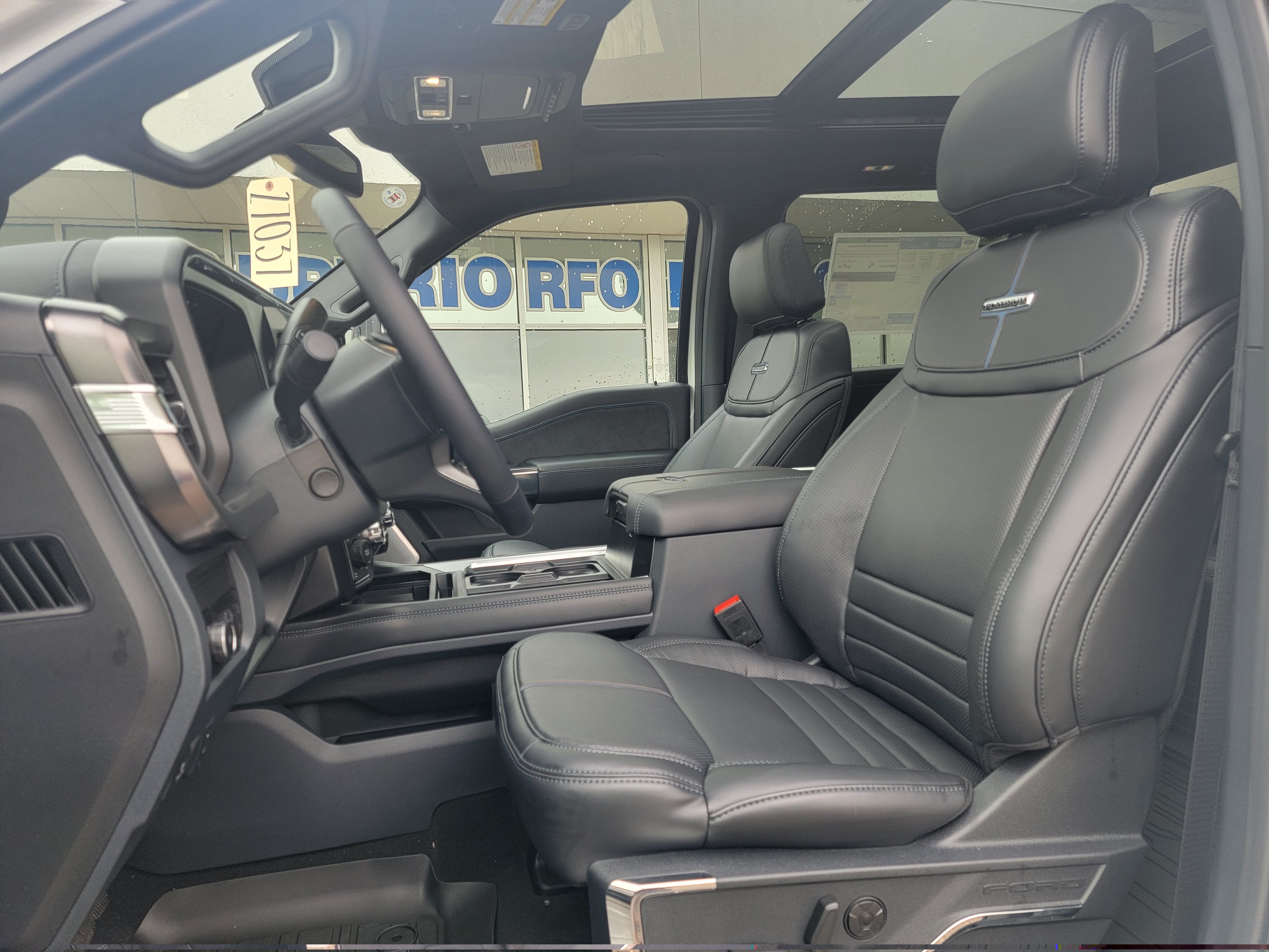 2027 Ford Super Duty F-350® Platinum®