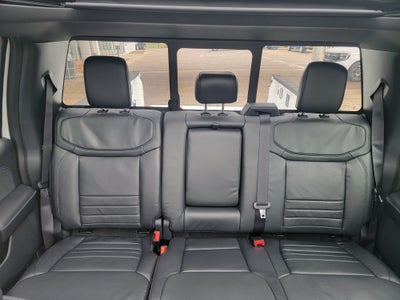 2027 Ford Super Duty F-350® Platinum®