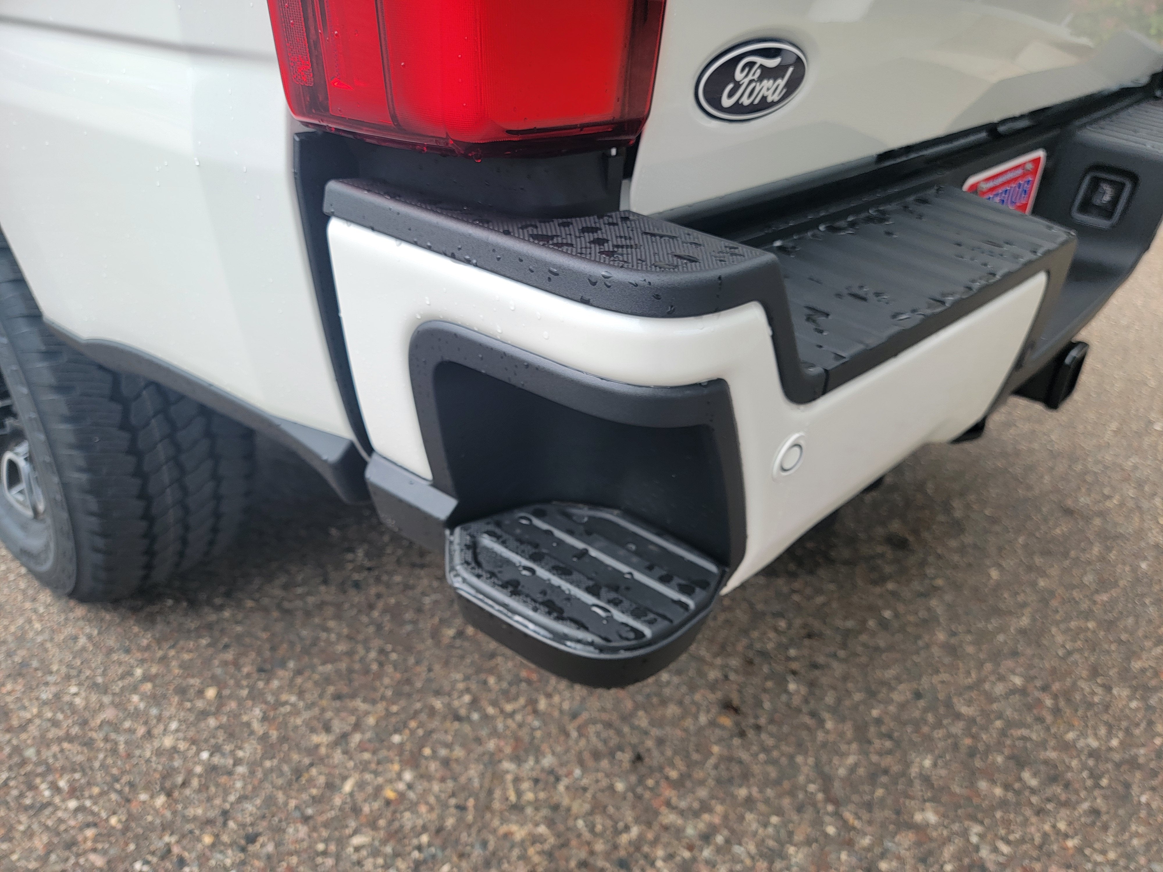 2027 Ford Super Duty F-350® Platinum®