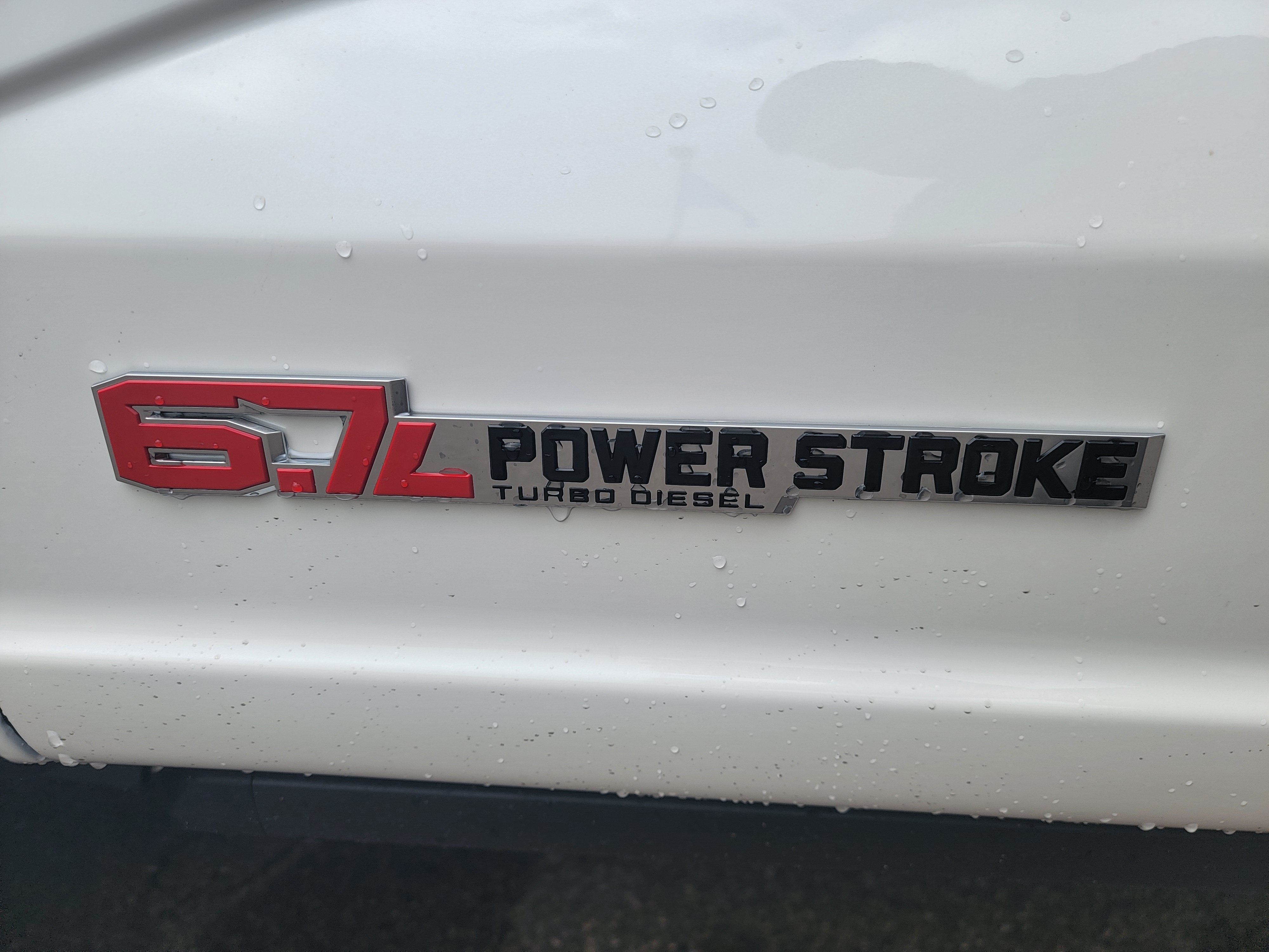 2027 Ford Super Duty F-350® Platinum®