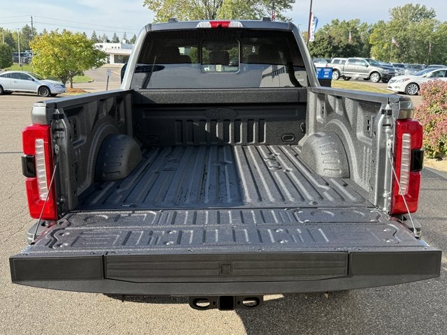 2026 Ford Super Duty F-350® Lariat®