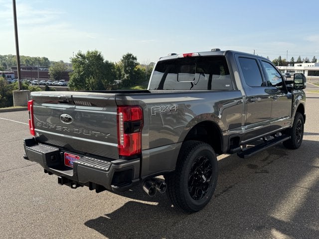 2026 Ford Super Duty F-350® Lariat®