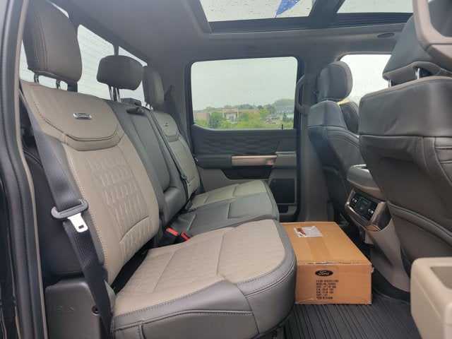 2027 Ford Super Duty F-350® Platinum®