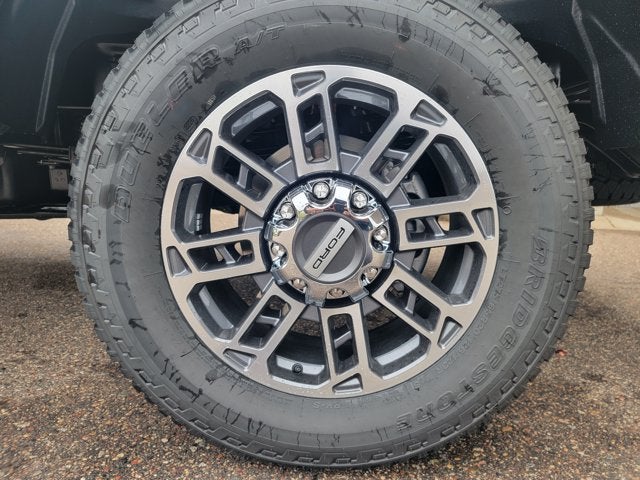 2027 Ford Super Duty F-350® Platinum®