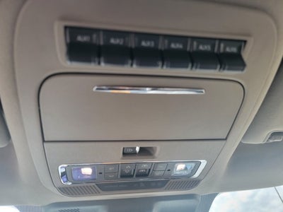 2027 Ford Super Duty F-350 SRW Platinum