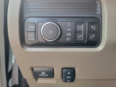 2027 Ford Super Duty F-350 SRW Platinum