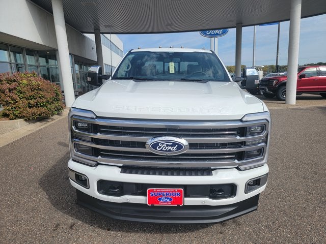 2027 Ford Super Duty F-350 SRW Platinum