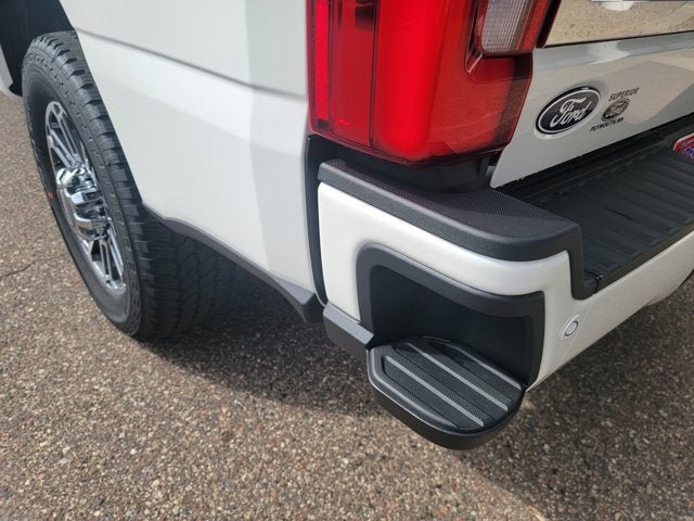 2027 Ford Super Duty F-350 SRW Platinum