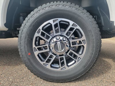 2027 Ford Super Duty F-350 SRW Platinum