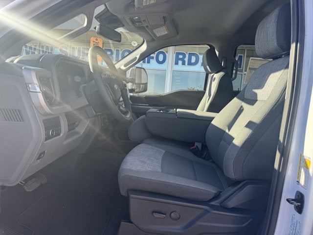 2026 Ford Super Duty F-350® XLT