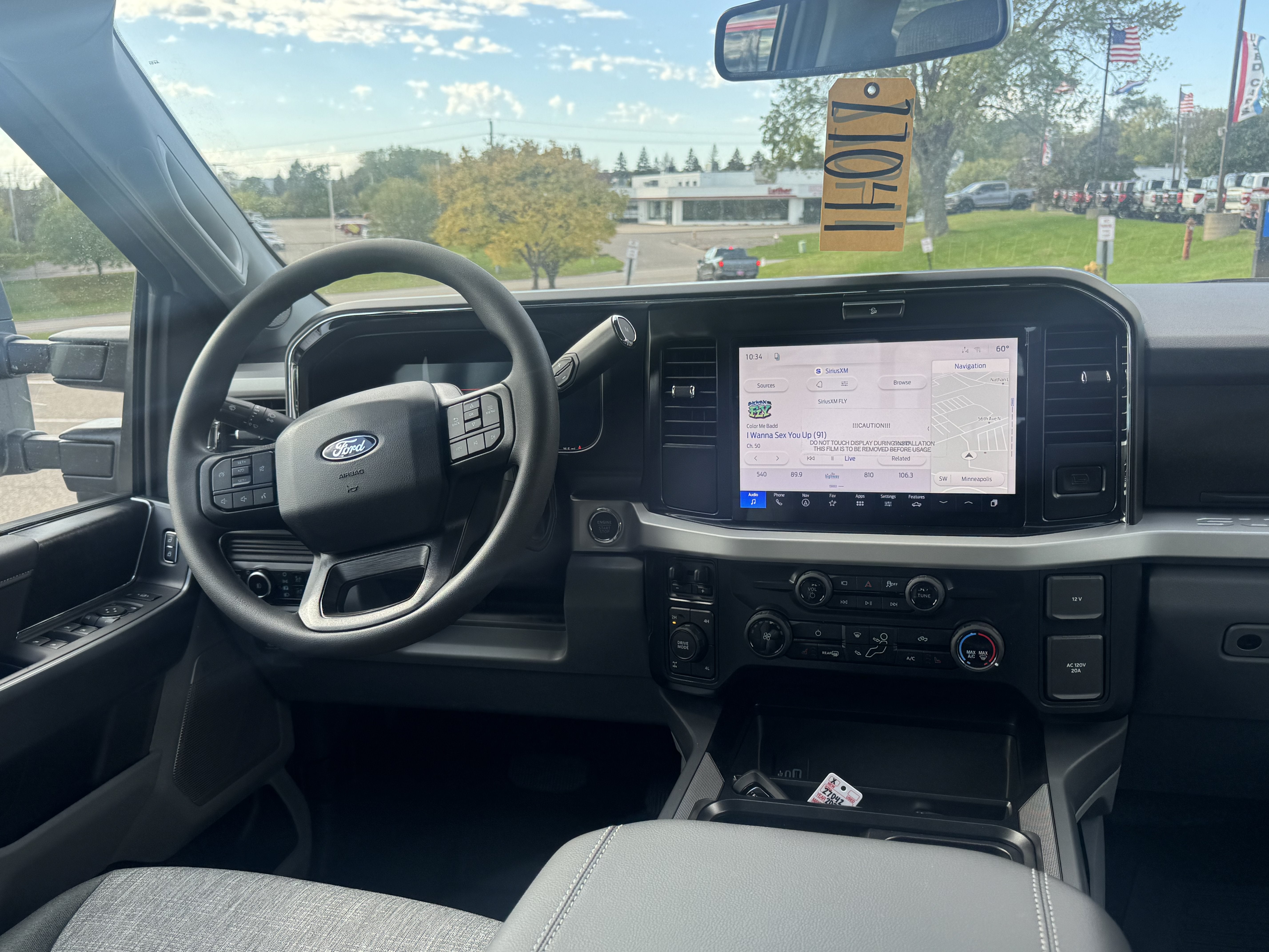 2027 Ford Super Duty F-350® XLT