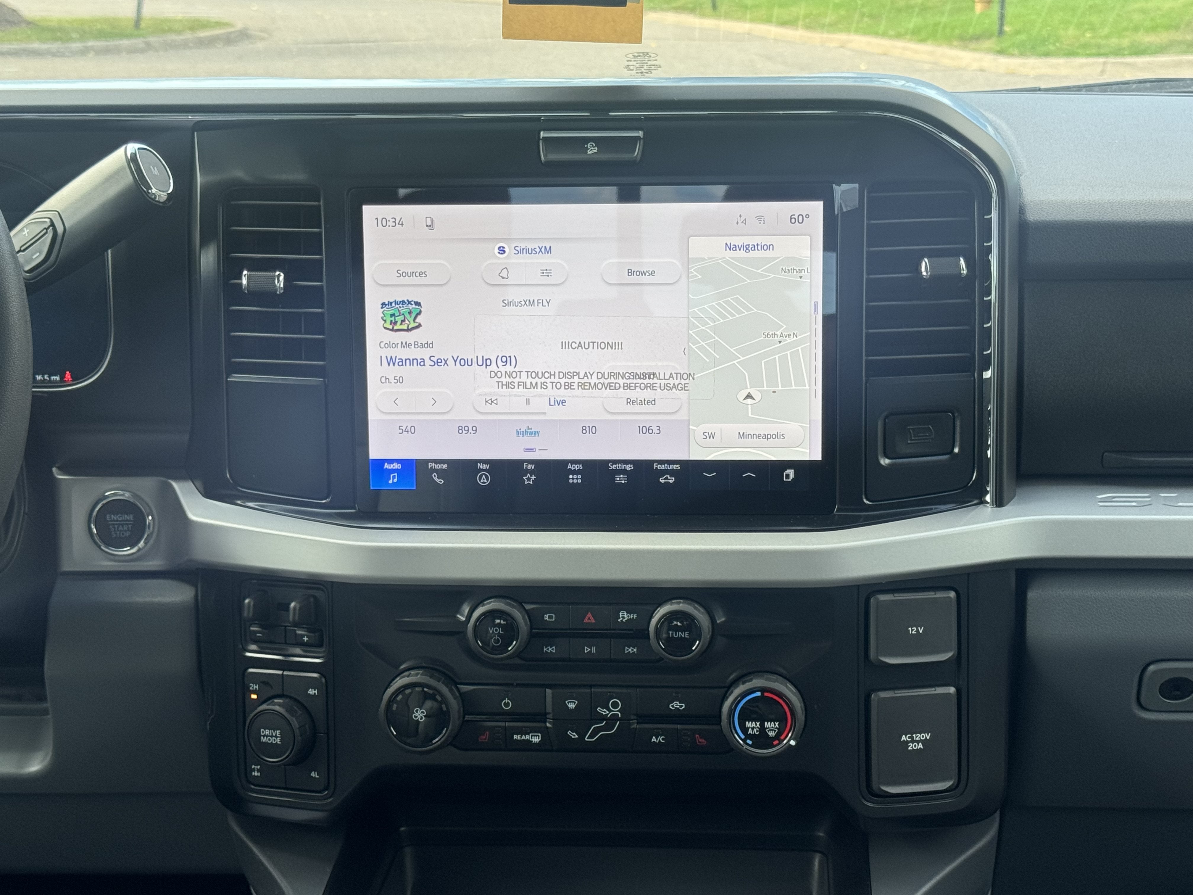 2027 Ford Super Duty F-350® XLT