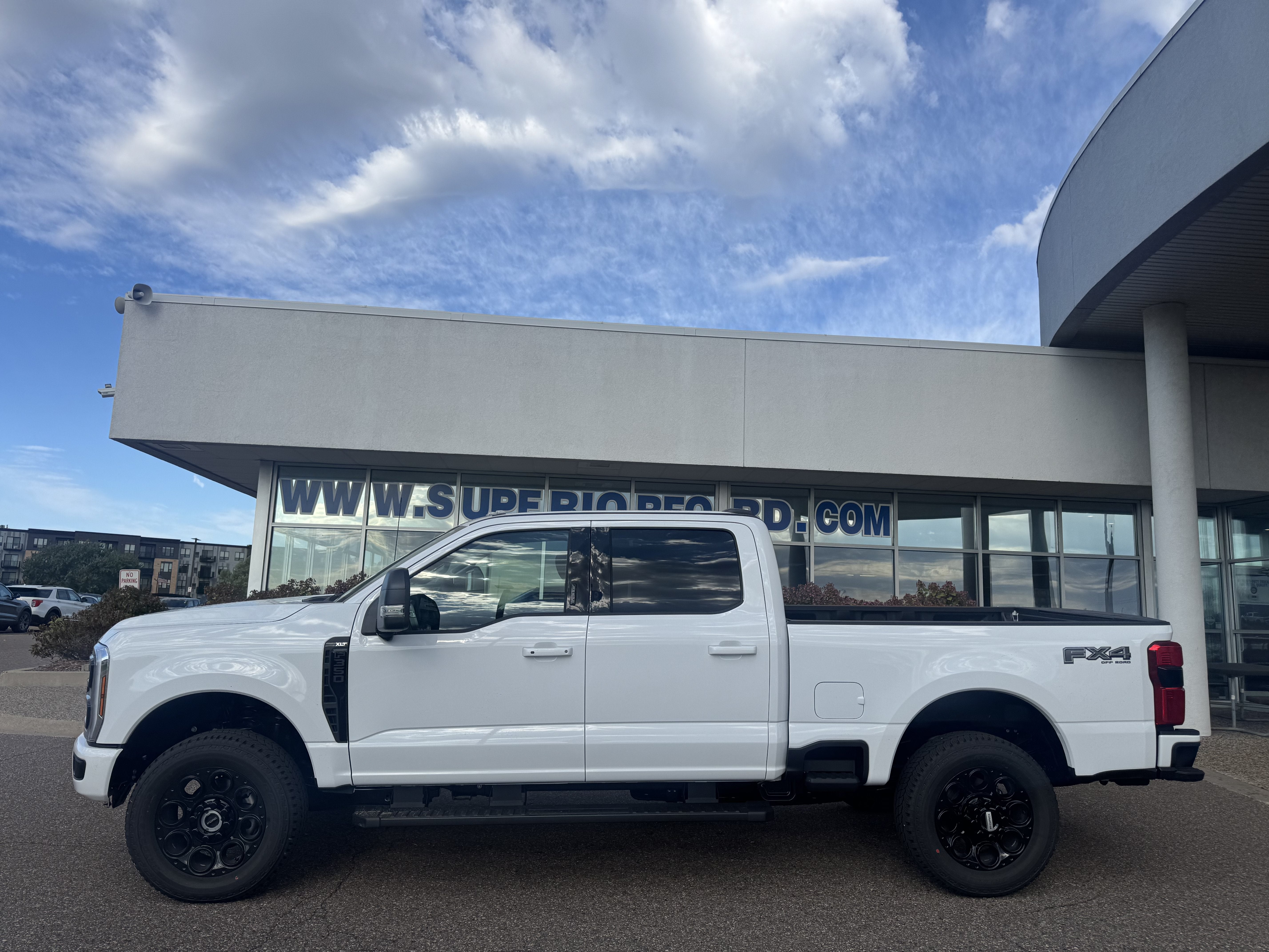 2027 Ford Super Duty F-350® XLT