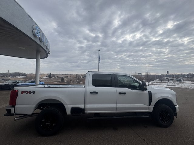 2026 Ford Super Duty F-350® XL