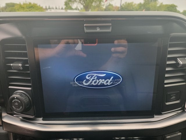 2027 Ford Super Duty F-350® Lariat®