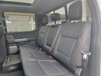 2027 Ford Super Duty F-350® Lariat®