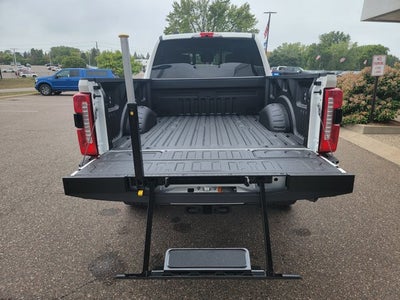 2027 Ford Super Duty F-350® Lariat®