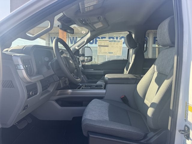 2026 Ford Super Duty F-350® XLT