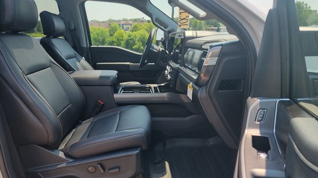 2026 Ford Super Duty F-350® Lariat®