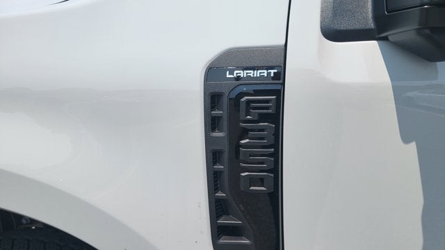 2026 Ford Super Duty F-350® Lariat®