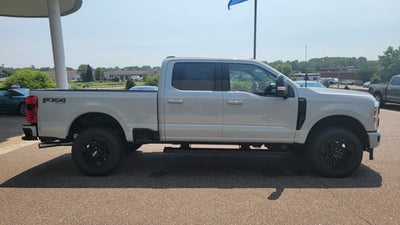 2026 Ford Super Duty F-350® Lariat®