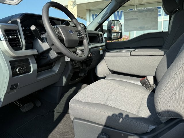 2026 Ford Super Duty F-350® XL