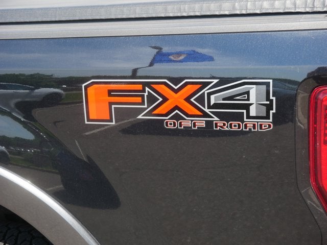 2020 Ford Super Duty F-350 SRW LARIAT 4WD Crew Cab 6.75 Box