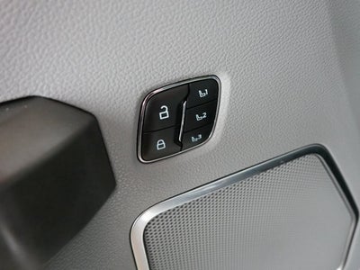 2022 Ford Super Duty F-350 SRW Limited