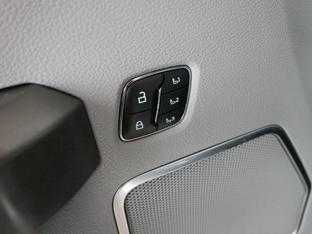 2022 Ford Super Duty F-350 SRW Limited