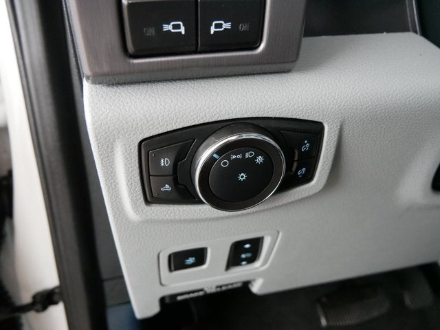 2022 Ford Super Duty F-350 SRW Limited