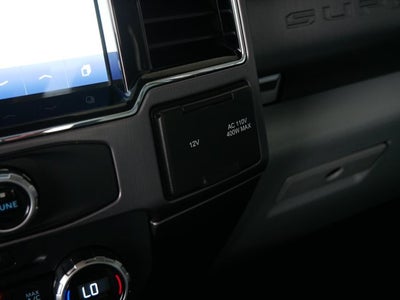 2022 Ford Super Duty F-350 SRW Limited