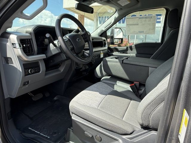 2026 Ford Super Duty F-350® XLT